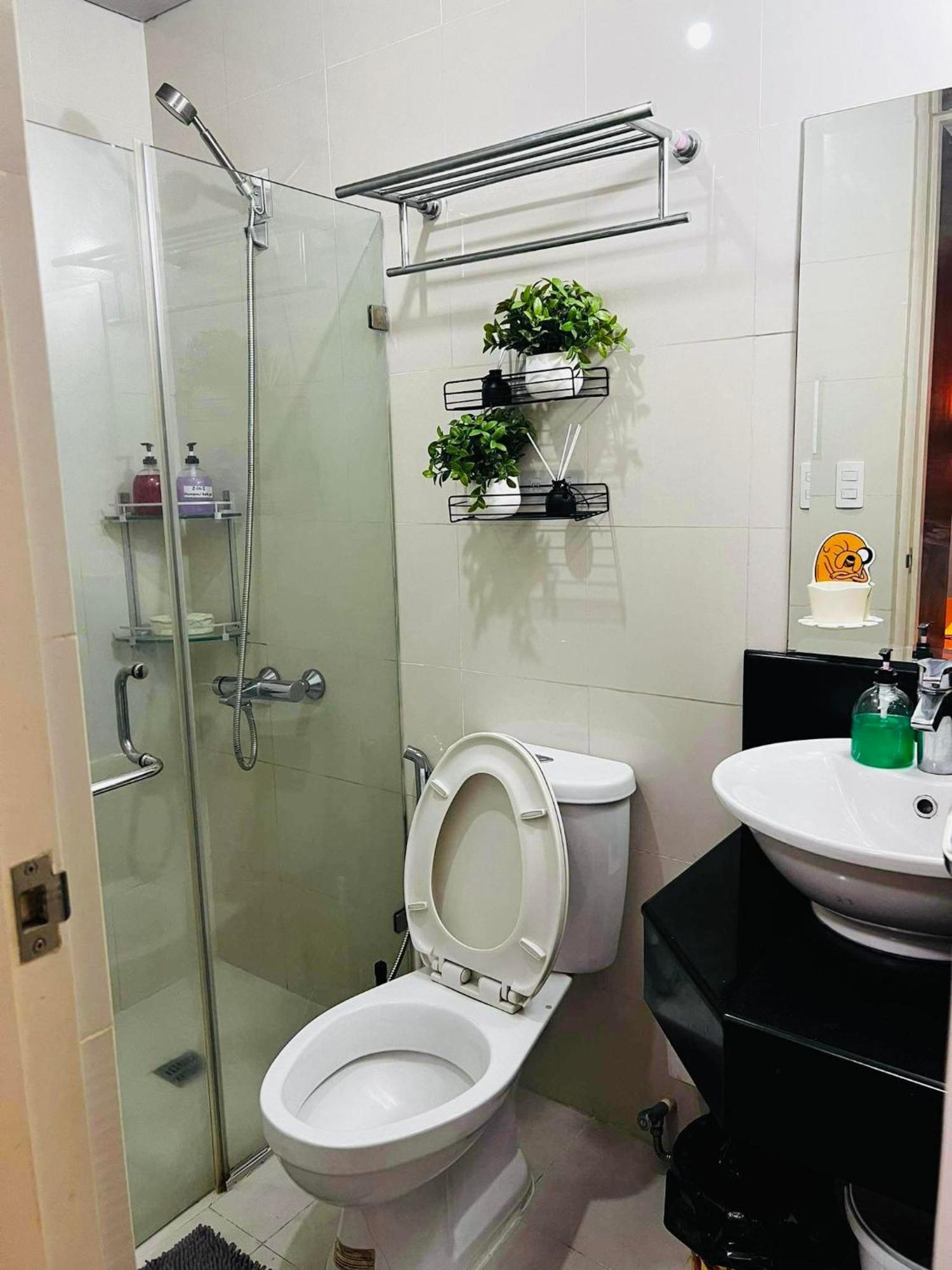 One Palm Tree Villas Condominium - Studio 10O With Balcony - Across Terminal 3 Airport Μανίλα Εξωτερικό φωτογραφία