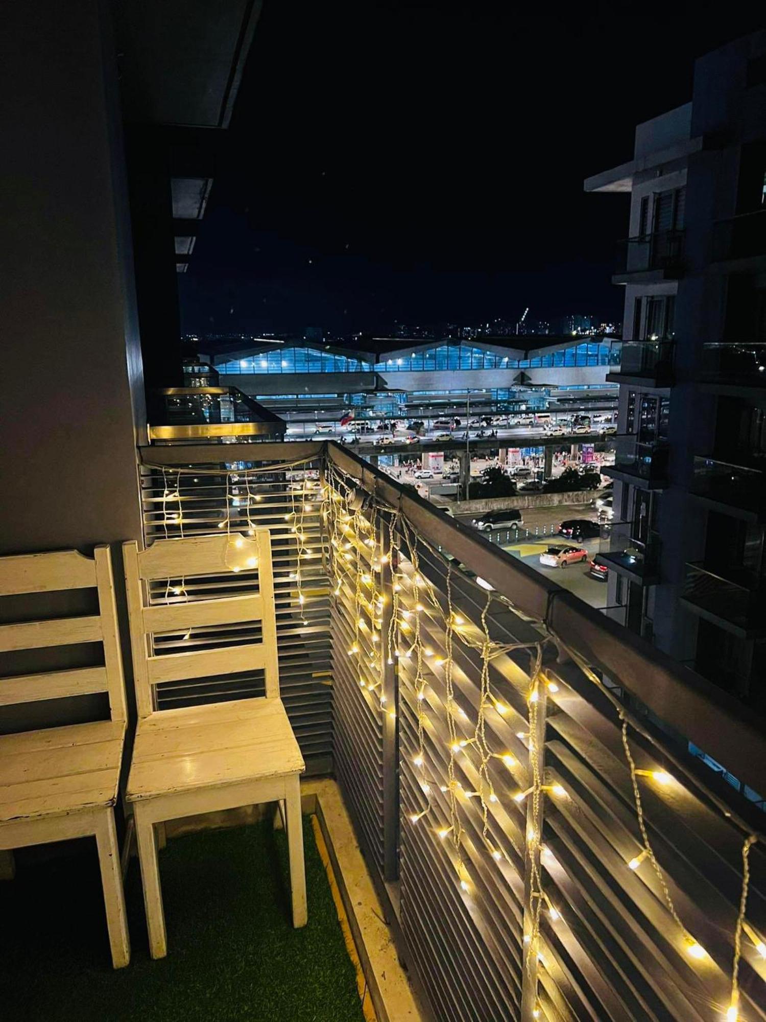 One Palm Tree Villas Condominium - Studio 10O With Balcony - Across Terminal 3 Airport Μανίλα Εξωτερικό φωτογραφία