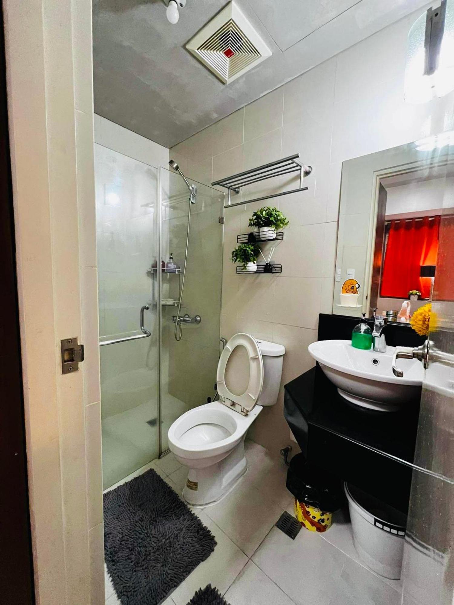 One Palm Tree Villas Condominium - Studio 10O With Balcony - Across Terminal 3 Airport Μανίλα Εξωτερικό φωτογραφία