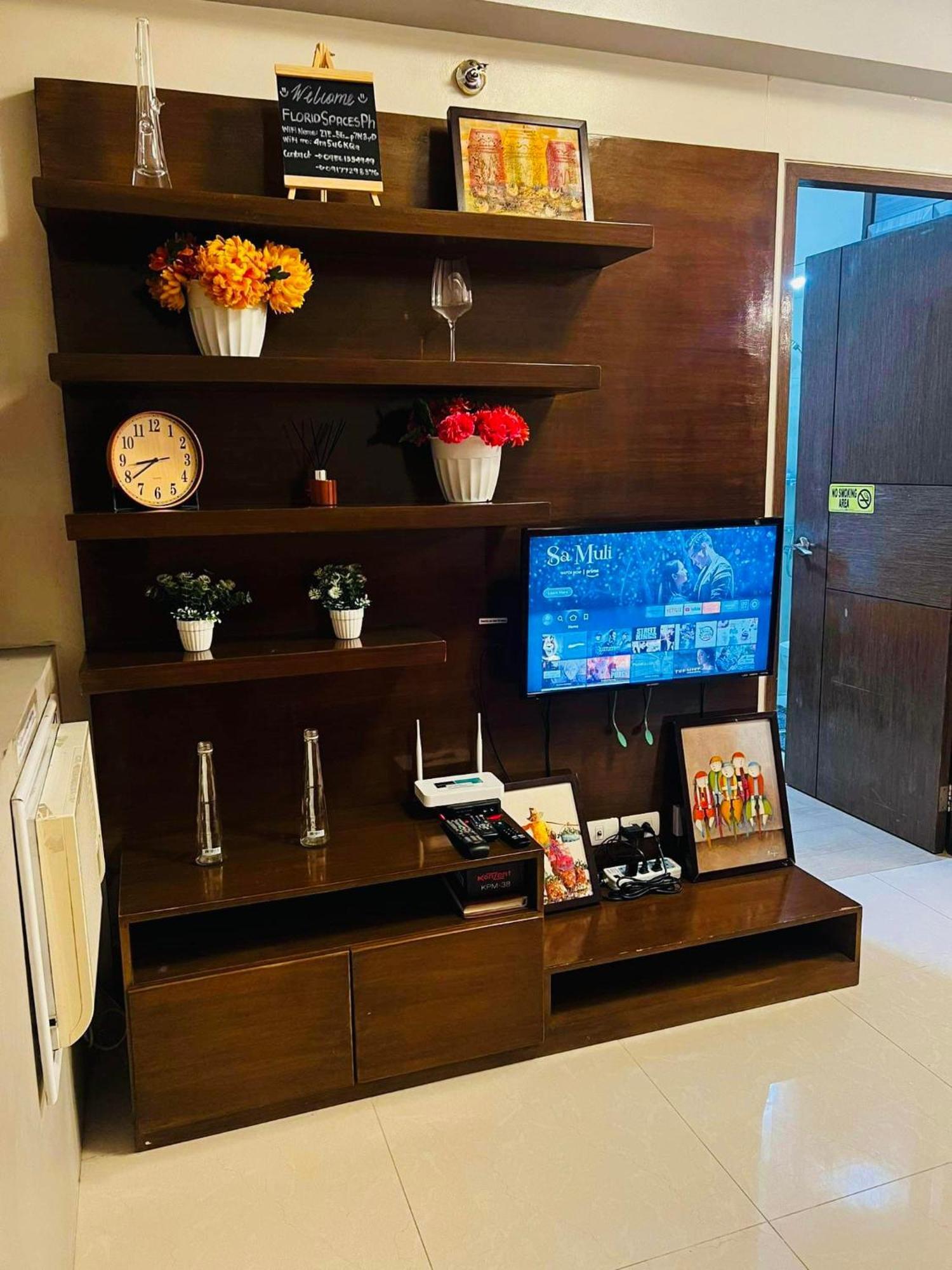One Palm Tree Villas Condominium - Studio 10O With Balcony - Across Terminal 3 Airport Μανίλα Εξωτερικό φωτογραφία